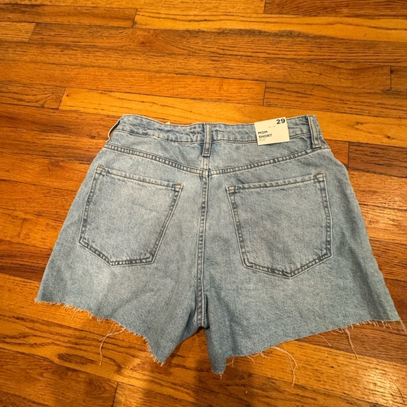 Denim Blue “Mom Shorts” size 29, button fly,relaxed fit, fun& flattering.zoom in - Picture 2 of 12